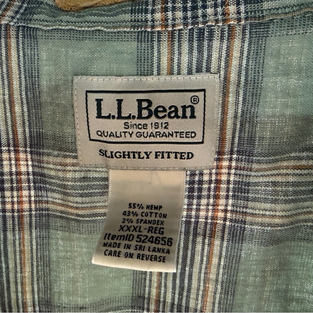 L.L. Bean Men's Casual Green Plaid Shirt - Picture 2 of 2